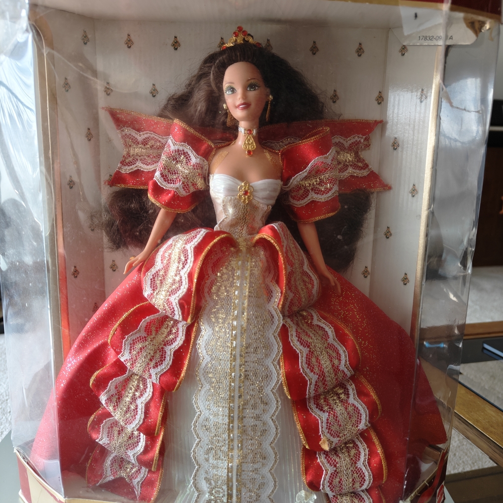 Happy Holidays Special Edition 1997 Barbie